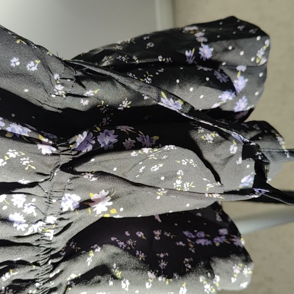 BNWT Peplum top - Picture 8 of 8